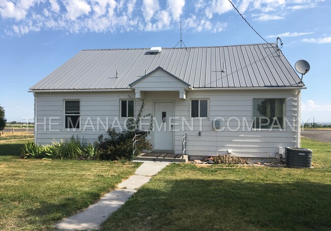 Building Photo - 2327 E 3700 N