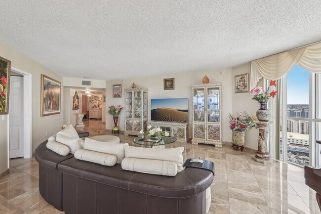 Foto del edificio - 16711 Collins Ave