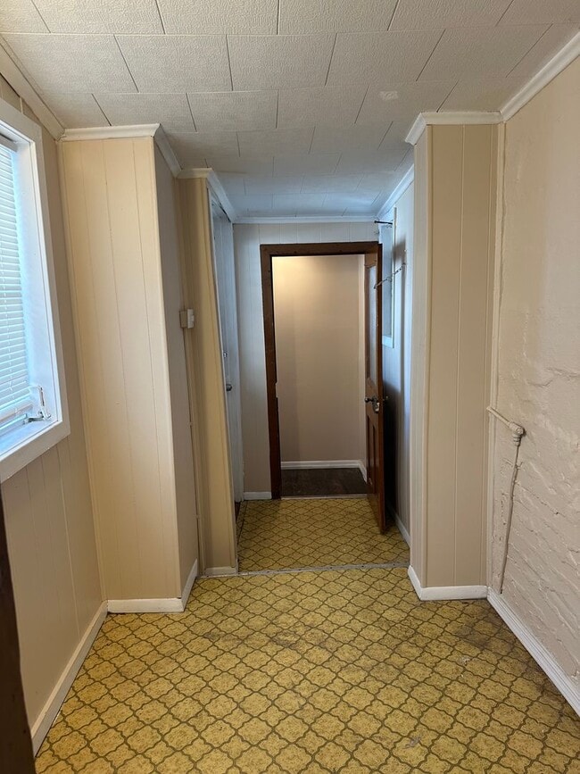 Foto del edificio - Charming 3 Bedroom 2 Bathroom House near RACC