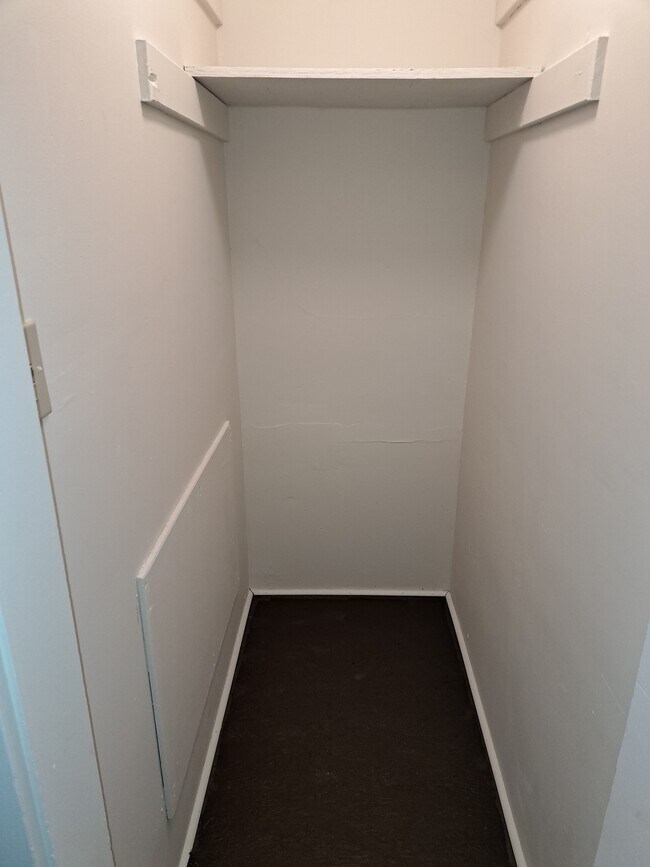 Hallway Closet - 116 Maryland Ave SW