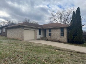 Building Photo - 1263 N National Ave