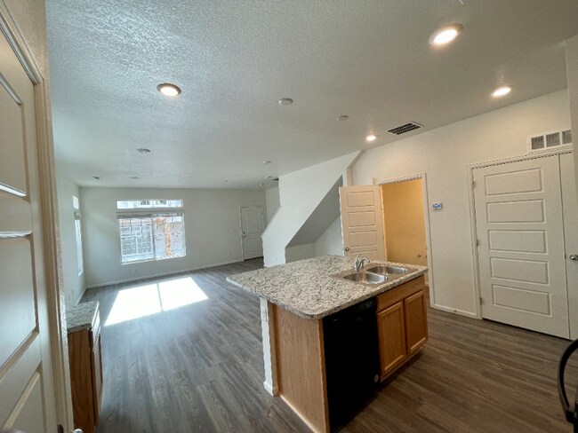 Building Photo - 17769 E 103rd Ave