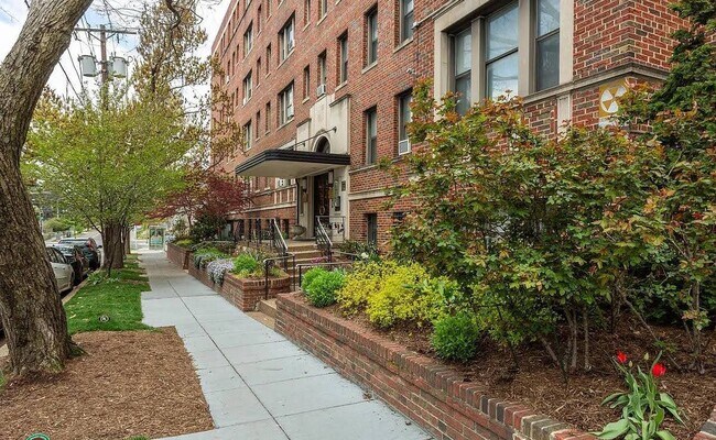 Photo - 1365 Kennedy St NW Apartment