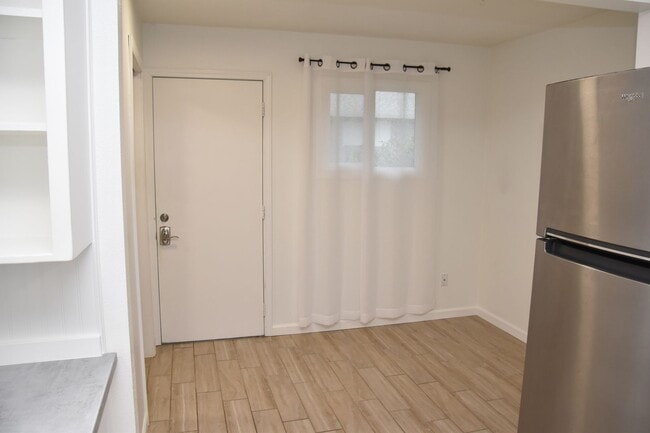 Building Photo - Charming 2 Bedroom 1 Bath Tacoma Rambler w...