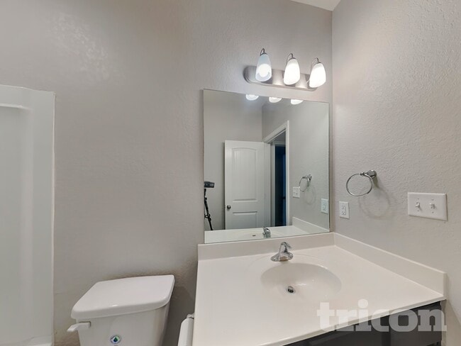 Building Photo - 125 Buttercup Bnd