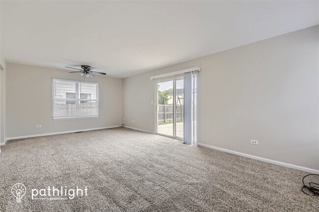 Building Photo - 4102 Brenton Dr