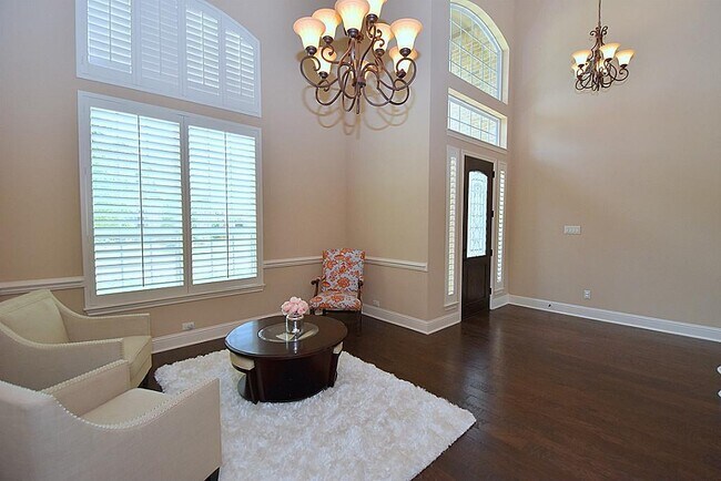 Foto del edificio - 18908 N Bee Cave Springs Cir