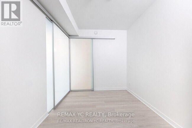 Building Photo - 185 Alberta Ave