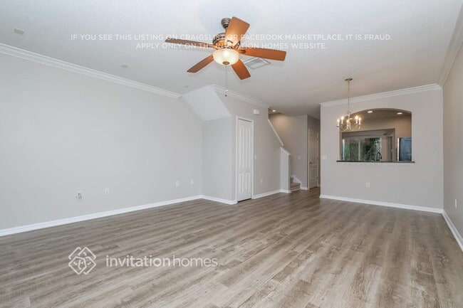 Building Photo - 15829 Fishhawk View Dr