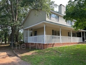 Building Photo - 25 Pointer Ln