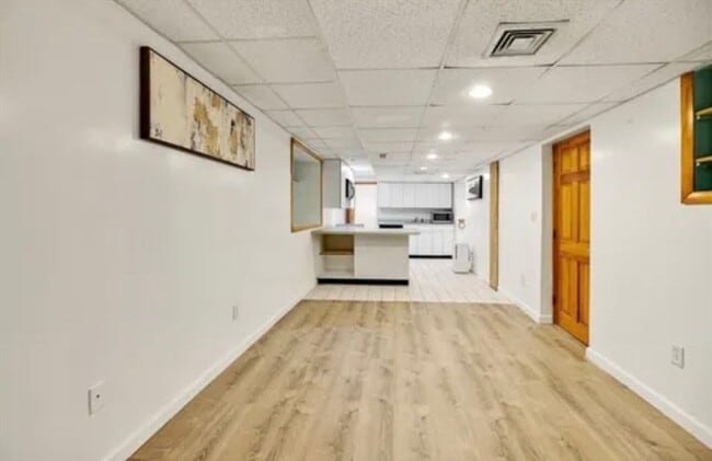 Building Photo - 19-21-21 Mt Vernon St