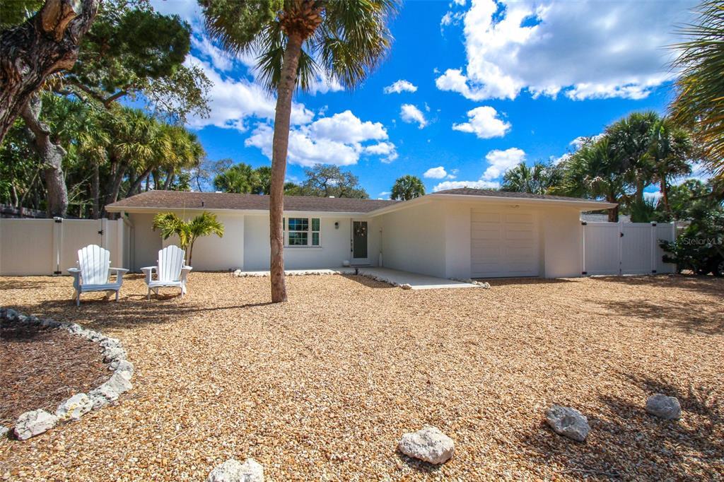 Primary Photo - 5125 Sandy Beach Ave