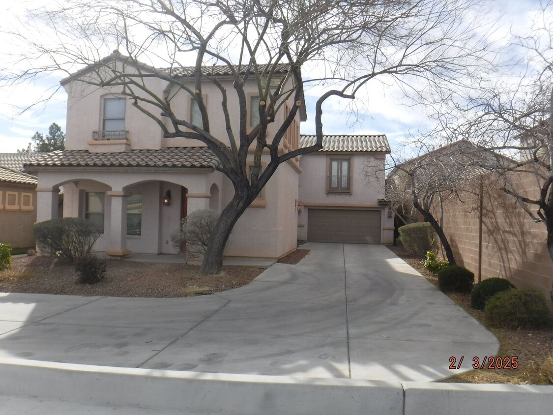 Primary Photo - SPACIOUS 2 STORY HOME AT END OF CUL-DE-SAC