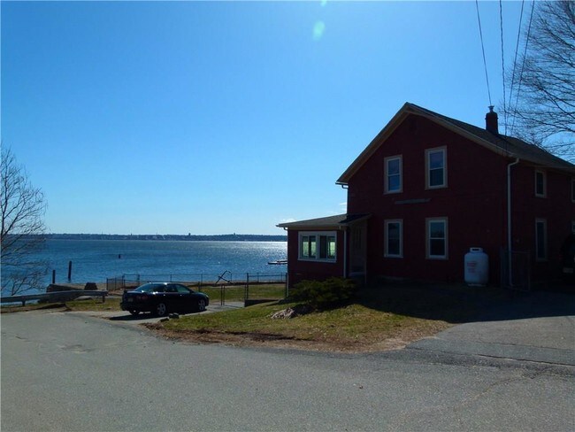 Building Photo - 148 Narrows Rd