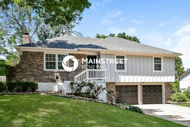 Building Photo - 3 Bedroom Pet-Friendly Home in BELTON, MO with Main Street Renewal