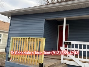 Building Photo - 907 S Cedar Ave