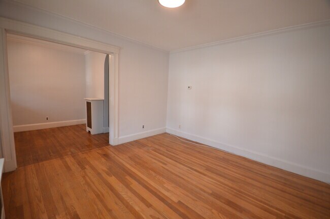 Foto del edificio - 222 N Harvard St