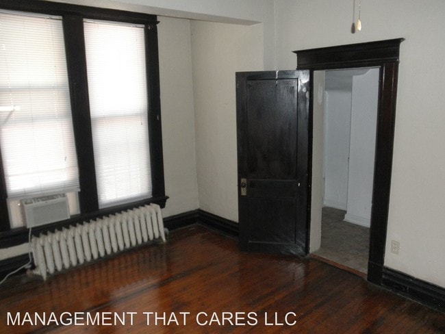 Building Photo - 157 Stonewall St