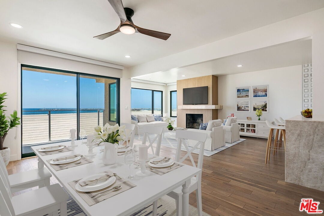 Foto principal - 6405 Ocean Front Walk