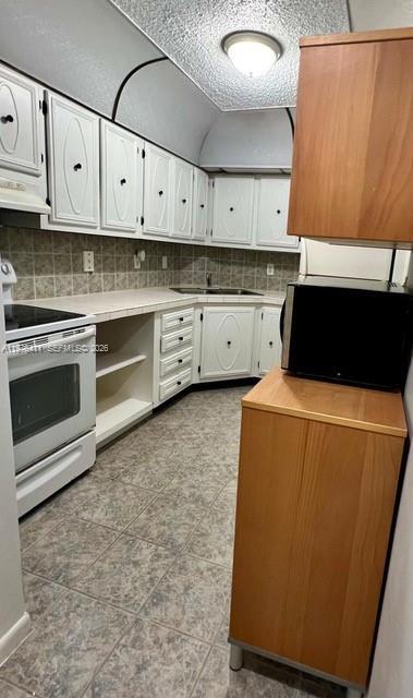 Foto del edificio - 3101 Oakland Shores Dr