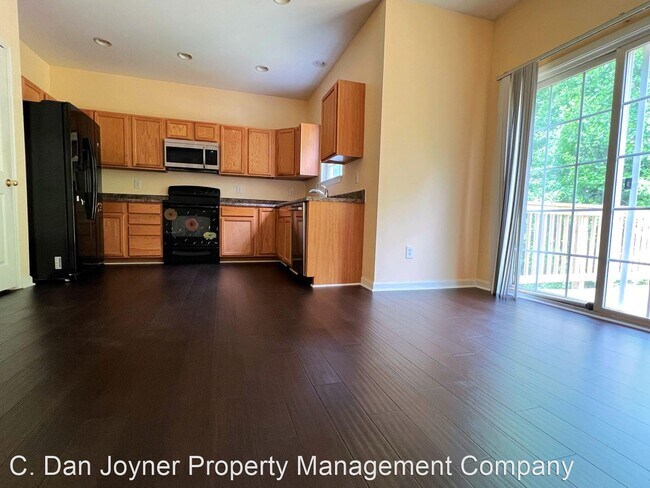Building Photo - 4 br, 3.5 bath House - 160 White Bark Way