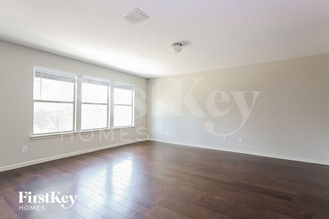 Building Photo - 10703 Ranchland Fox