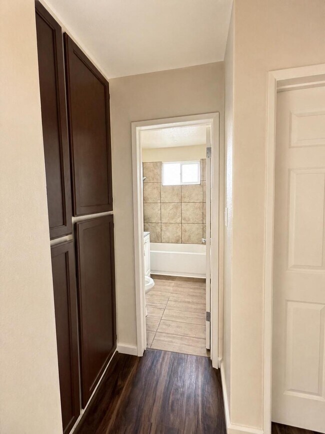 Foto del edificio - 321 W 83rd St