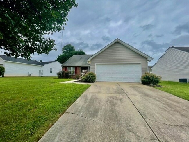 Photo - Must see this Adorable 3 bedroom 2 bath 2 ... House