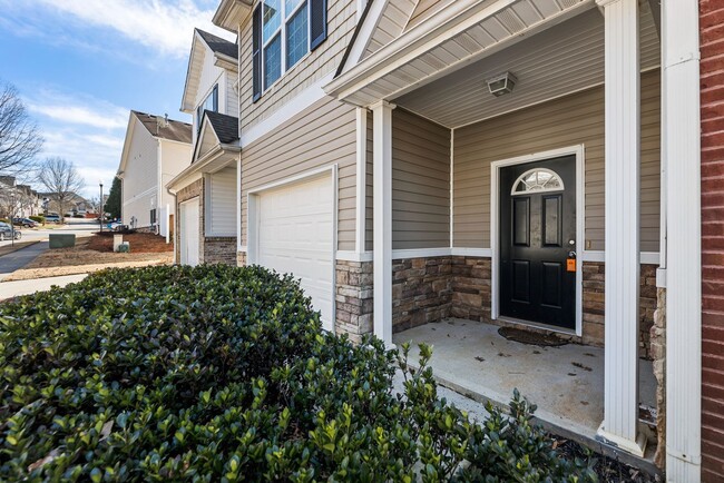 Building Photo - 2/2.5 Townhome in Great Flowery Branch loc...