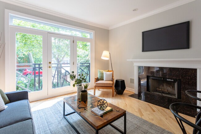 Foto del edificio - 2212 W Huron St