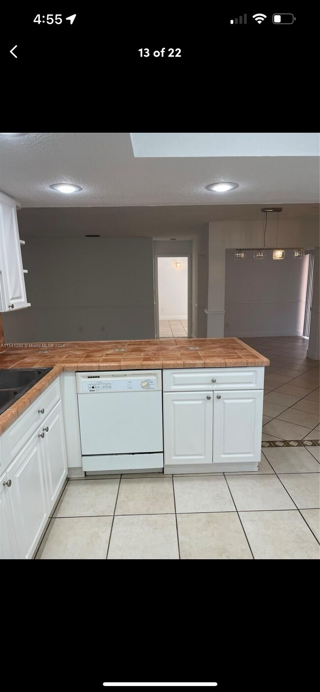 Building Photo - 11810 SW 80th St