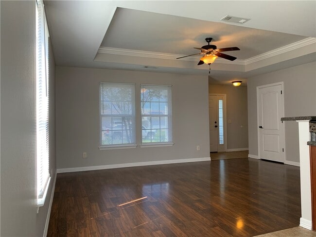 Building Photo - 1341 Colonel Salomon Dr