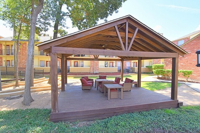 Interior Photo - The Park At Deerbrook