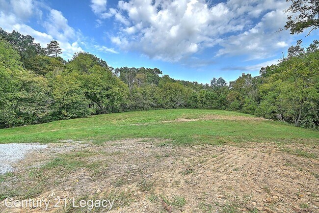 Building Photo - 3 br, 2 bath House - 1855 Fillers Mill Rd