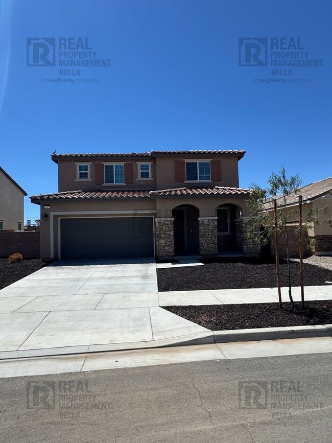Building Photo - 2807 Moonshimmer St