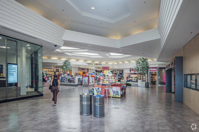 Northridge Mall in Salinas is a great retail option of locals.