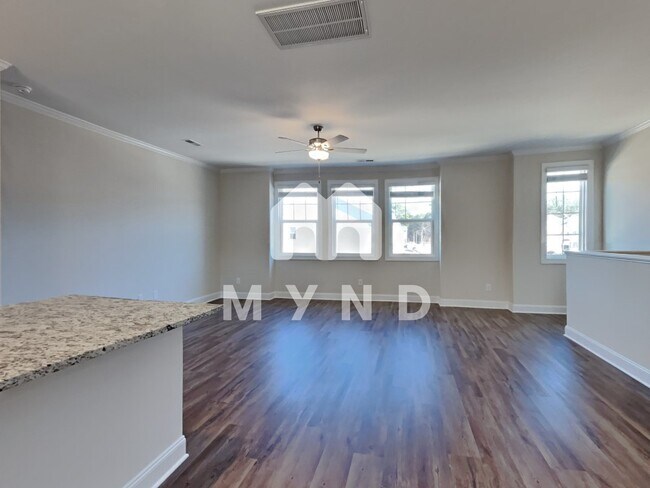 Building Photo - 5225 Deep Channel Dr