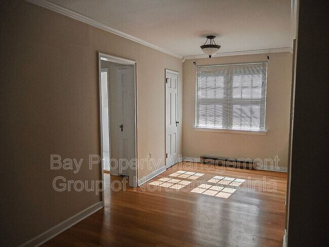 Foto del edificio - 3403 Commonwealth Ave