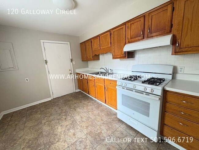 Foto del edificio - 120 Galloway Cir