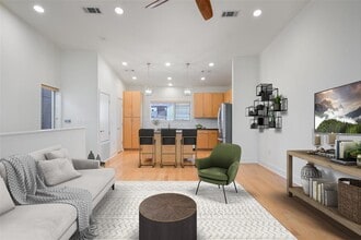 Building Photo - 1702 S Lamar Blvd