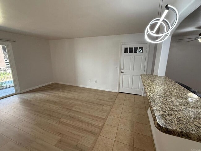 Building Photo - 2 Bedroom - 2 Bathroom ground level