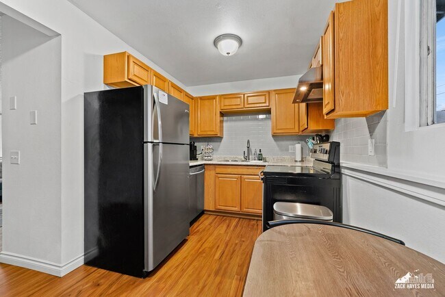 Foto del edificio - 3419 Murphy Cir