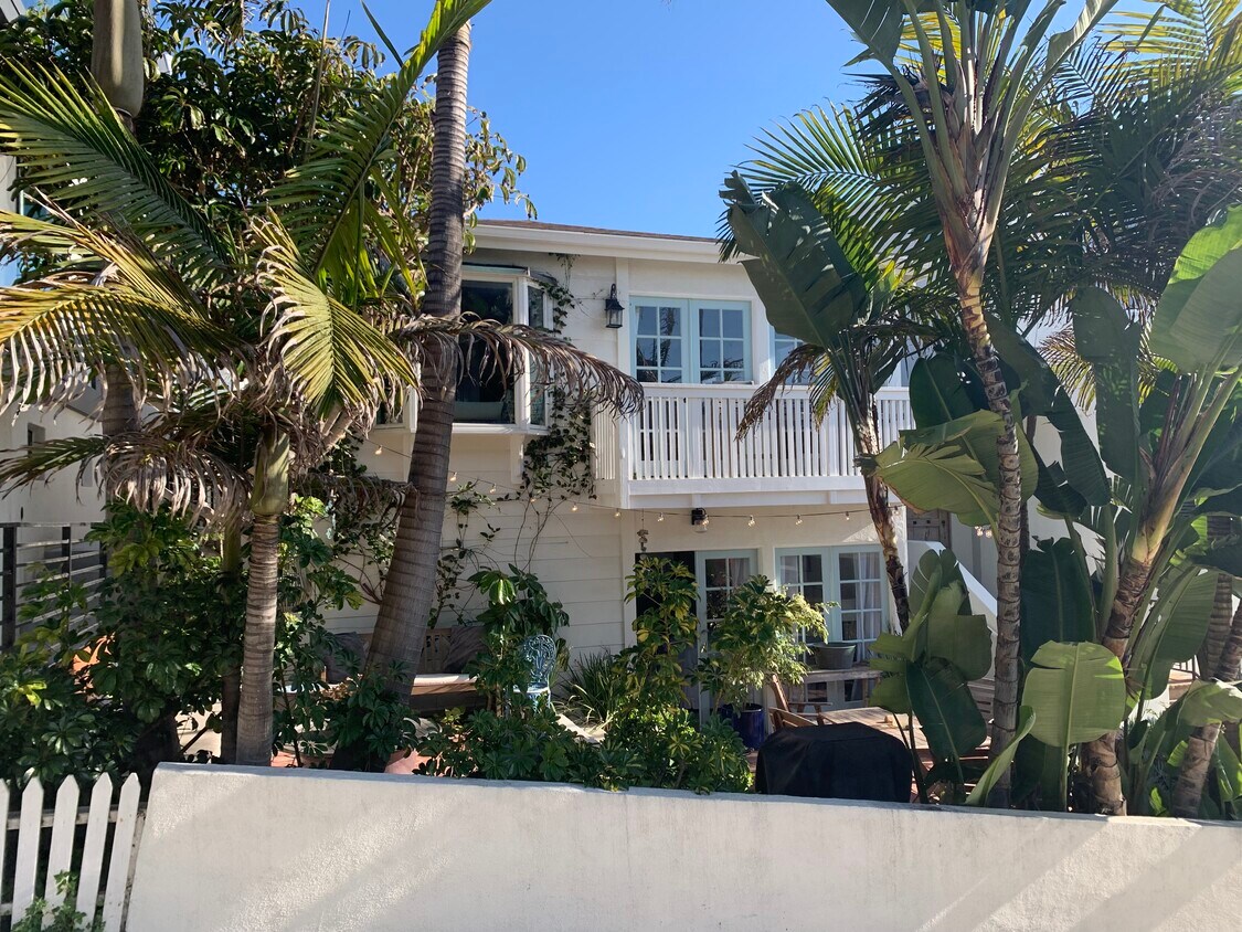 220 29th St, Manhattan Beach, CA 90266 House Rental in Manhattan