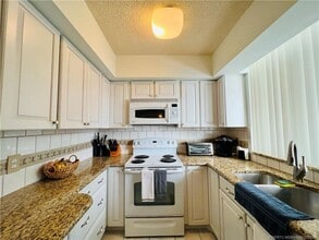 Building Photo - 3442 NE Causeway Blvd