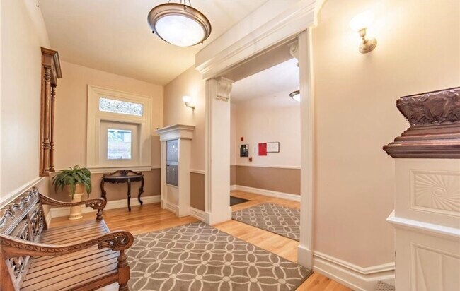 Foto del edificio - 1620 N Pennsylvania St