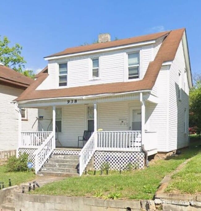 Building Photo - 938 Morehead Ave SE