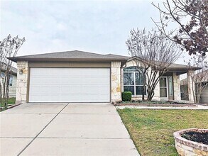 Building Photo - 314 Comal Run