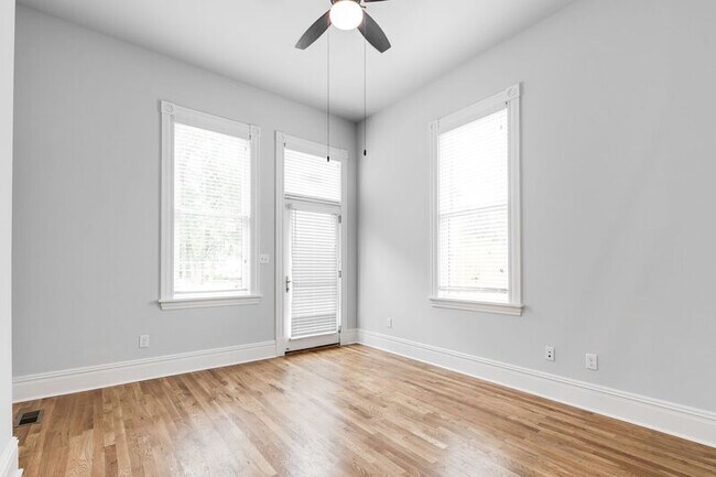 Building Photo - 1302 Floyd Ave
