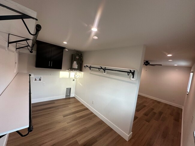 Building Photo - Courthouse Apartments