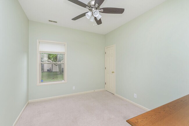Building Photo - 15544 Wildflower Ln